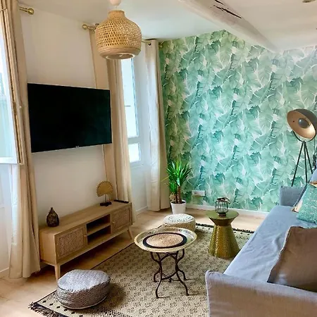 Apartment Rue Marceau